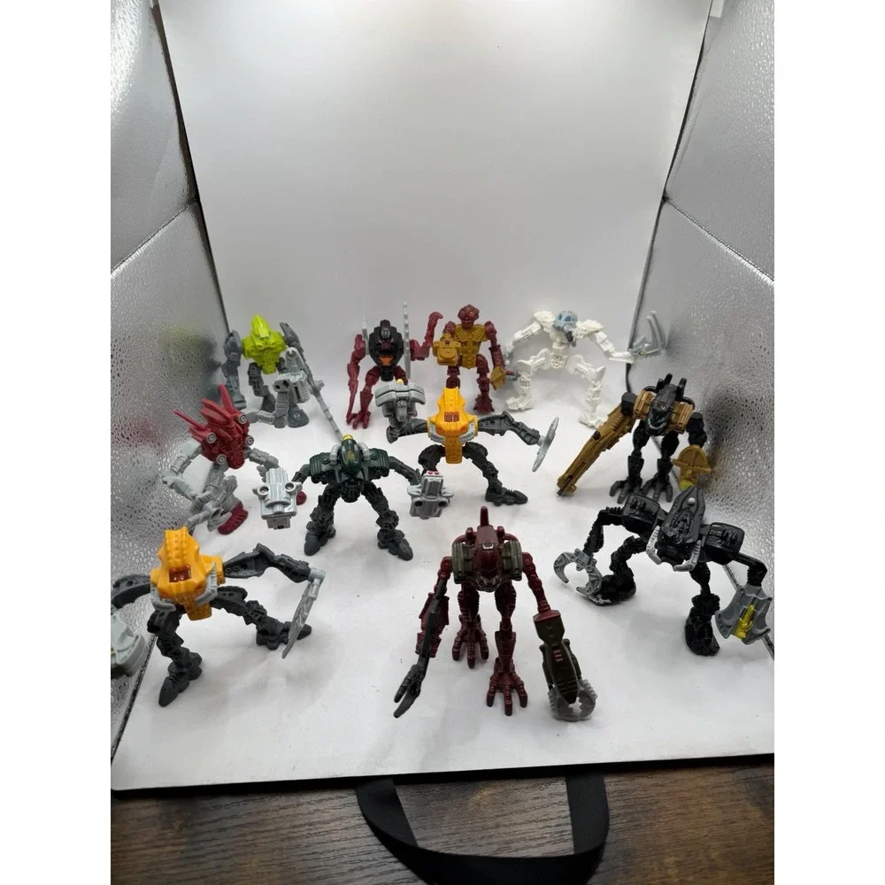 Lego Bionicle Lot Of 11 Figures Vintage 2000'S Fast Shipping
